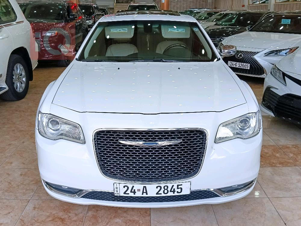 كرايسلر 300